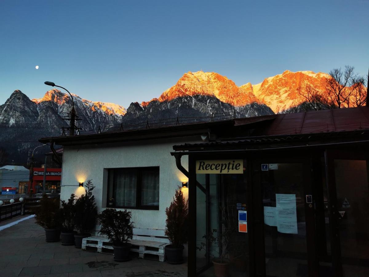 Hotel Paraul Rece Buşteni